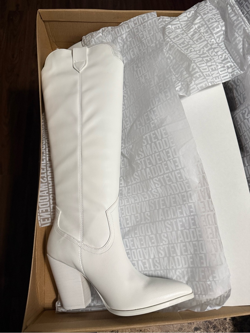Steve Madden White Heeled Western Boots - Never Worn - Picture 8 of 9
